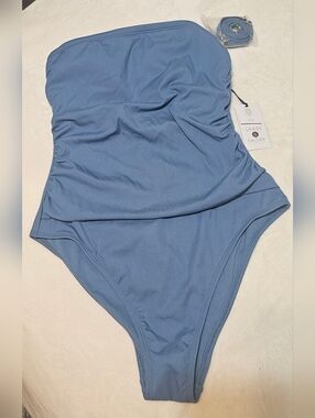 Size M Shade & Shore Strapless One-Piece Swimsuit in Dusty Blue
